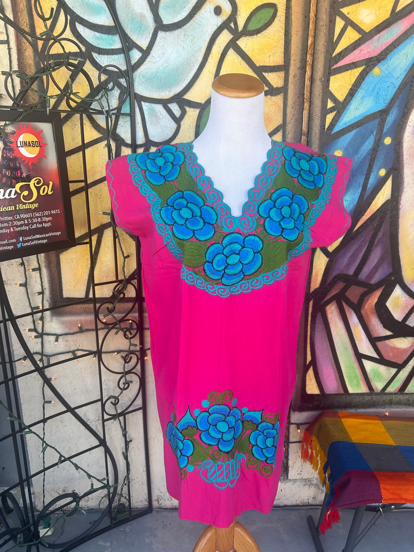 Women’s Mexican Embroidered Short Huipil Dress